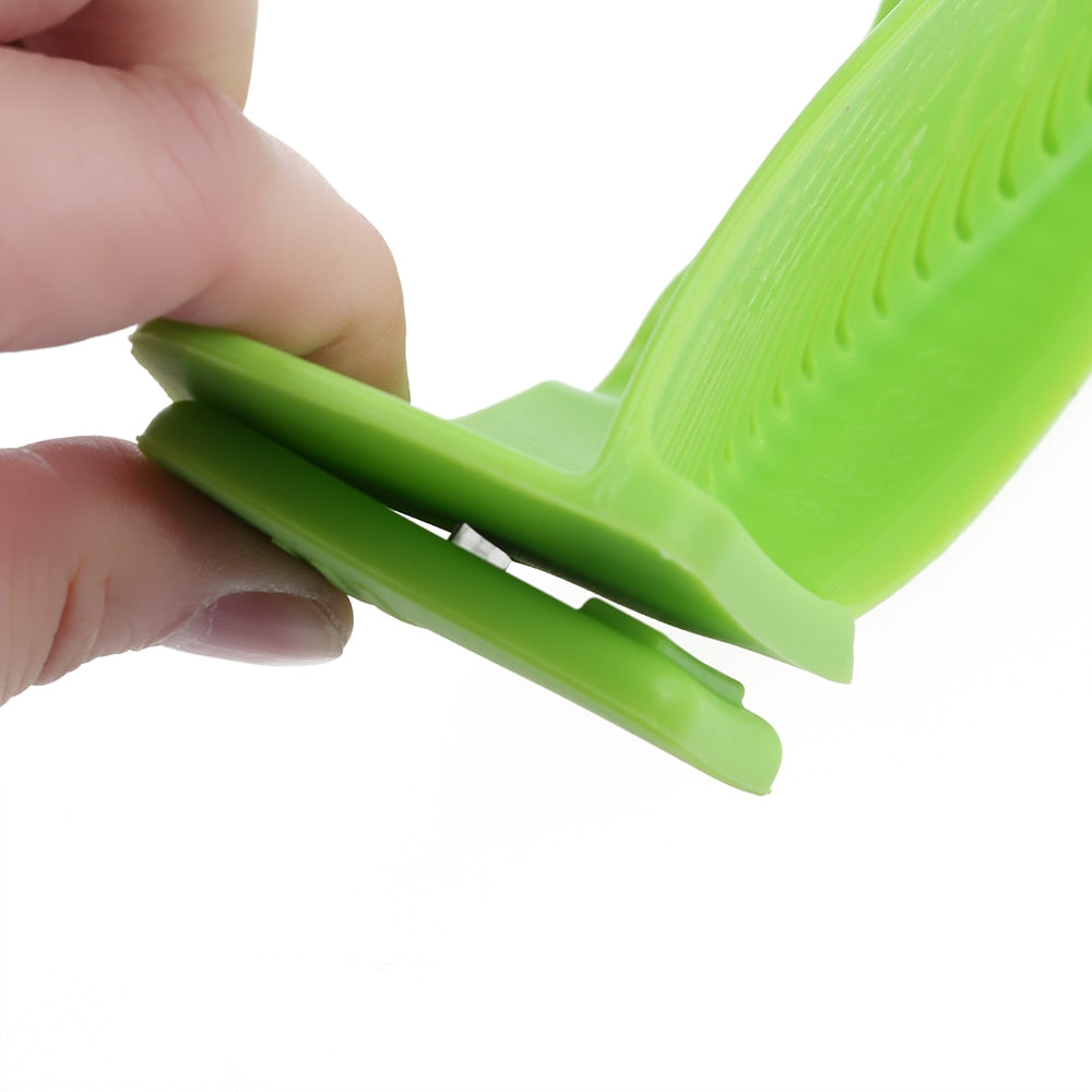 Clip-On Silicone Pot Strainer
